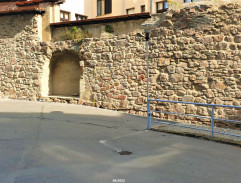 Středověké hradby