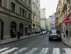 Adéla ještě nevečeřela