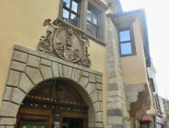 Adéla ještě nevečeřela