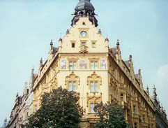 Adéla ještě nevečeřela