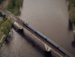 Holešovický železniční most