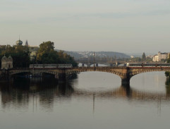 Pohled na most Legií