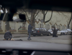 S08E18 Sousedka