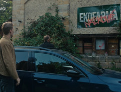 Před ekofarmou