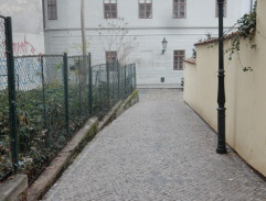 Prvok, Šampón, Tečka a Karel