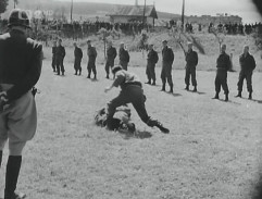 Zápas dvojic před generálem G.S. Pattonem