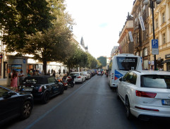 Dědeček je lepší než pes