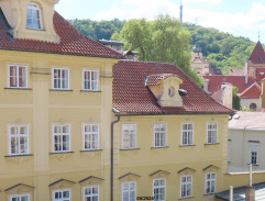 Zítra vstanu a opařím se čajem