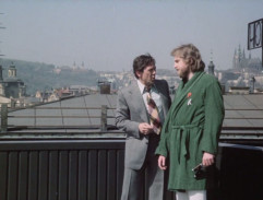 Zítra vstanu a opařím se čajem