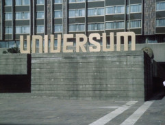 Budova Universum