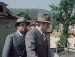 Zítra vstanu a opařím se čajem