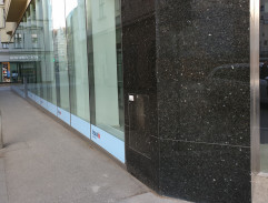 Návrat do cizí země