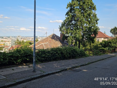 1. Zlatá brána