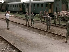 Konflikt vojáků na nádraží