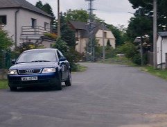 S02E01 Slast v lahvi