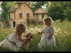 Marie Antoinette na louce