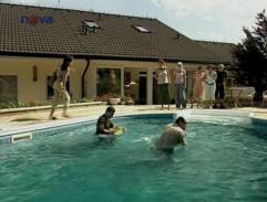 bazén u Rokytov