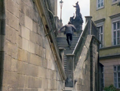 6. V tom starém domě