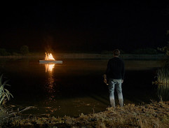 Indiánský pohřeb matky