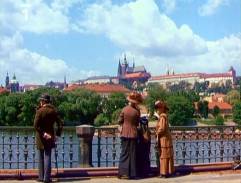 Pražský Hrad z nábřeží