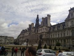 Harry a Erica v objetí