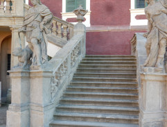 Zámecké schodiště