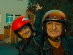 Na motorce