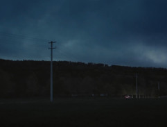 V autě II