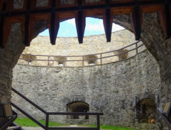Na hradbách