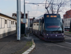 Úsměvy kol čtyř kol