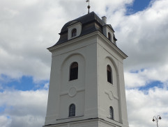 Městská věž