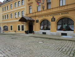 Uloupené dětství