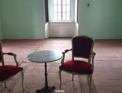 U matky představené