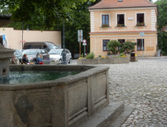 U kašny