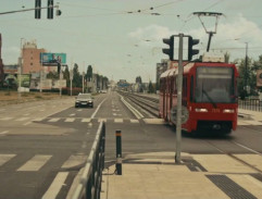 Naháňačka s električkou