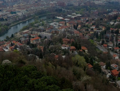 Město