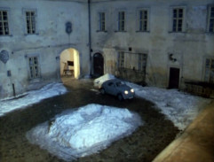 nádvorie Treskovického zámku