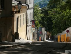 Příjezd do děstského domova