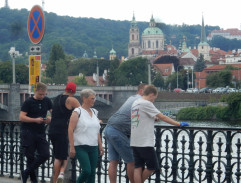 Zemský ráj to napohled