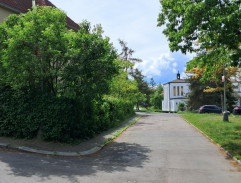 Samotáři
