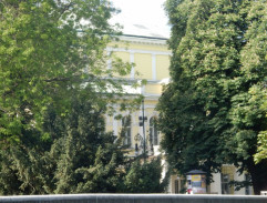 Samotáři