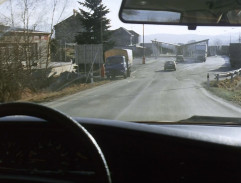 Příjezd na celnici