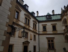 Nádvoří
