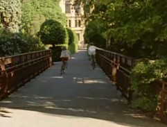 Lávka přes rybník