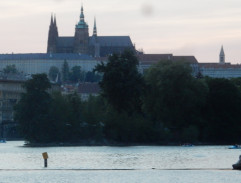 večerná panoráma Hradčian