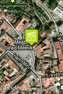 Před salonem paní Krásné