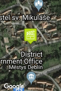 Policista Jonáš u stromu