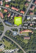 Na autobusové zastávce