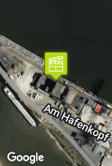 Semir uteká za motorkou